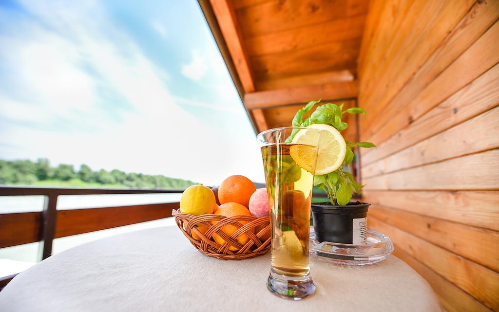 Triple Room Terrace